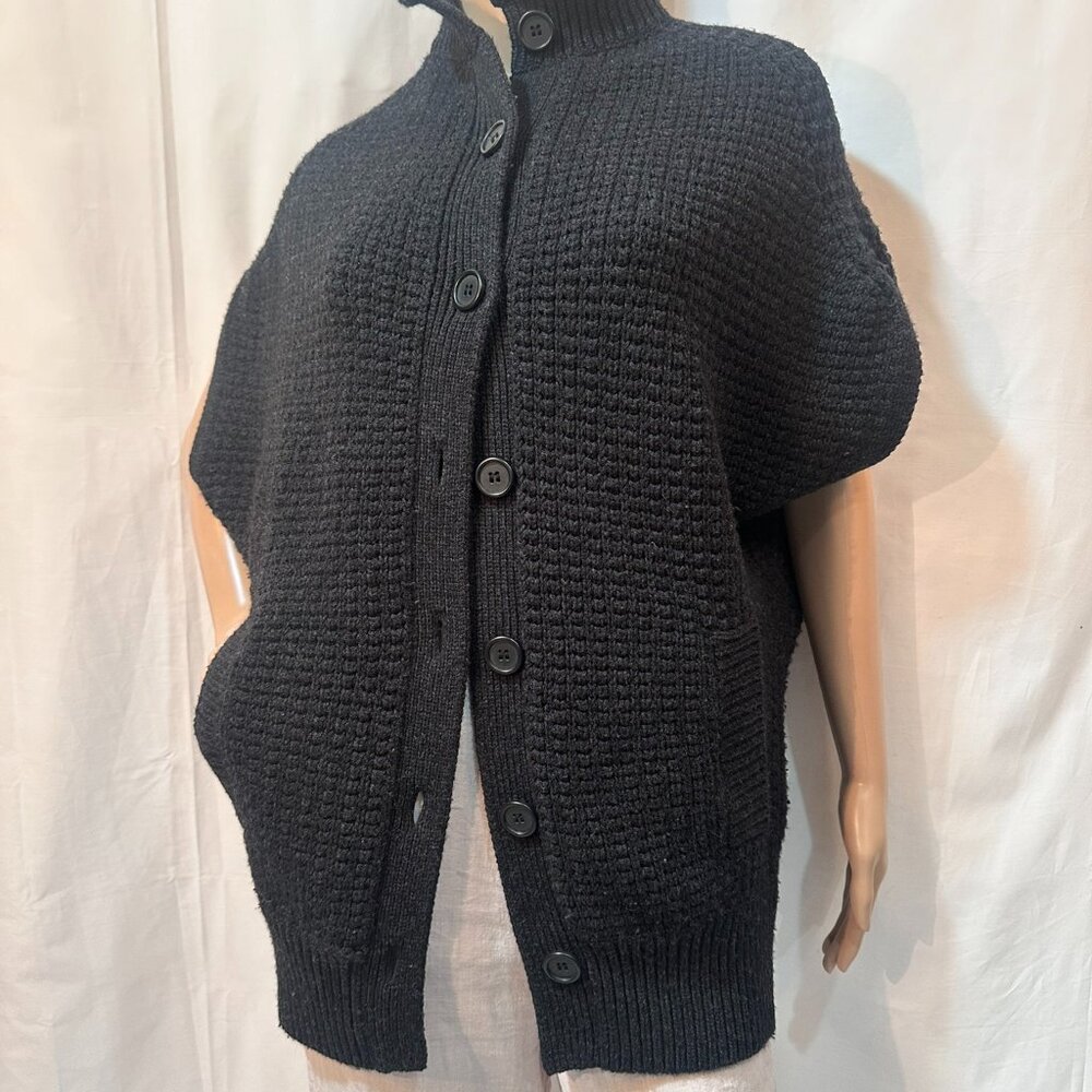 Vince Dark Grey Size Small Cape/vest